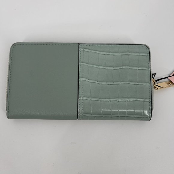 Victoria's Secret The Victoria Zip Around Leather Croc Wallet Color Palm L NWT - Picture 5 of 10